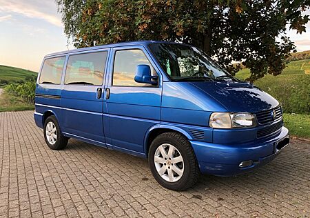 VW T4 Multivan Volkswagen Atlantis (111 KW, AXG)