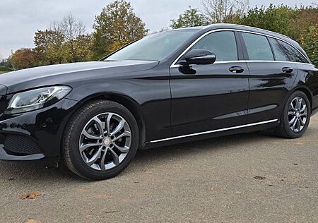 Mercedes-Benz C 200 T AVANTGARDE AVANTGARDE