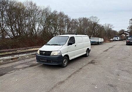 Toyota Hiace D4D LANG