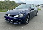 VW Golf Volkswagen Variant 2.0 TDI DSG Join AHK Navi