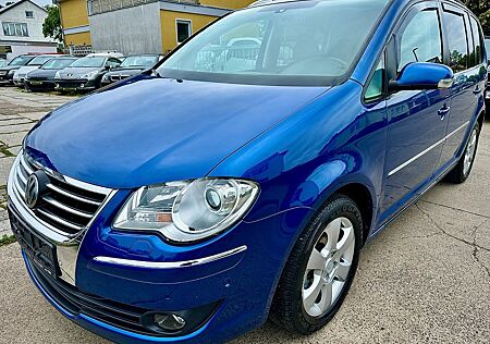 VW Touran Volkswagen 1.4 TSI Highline * 3.-Hand * Tische * SZH