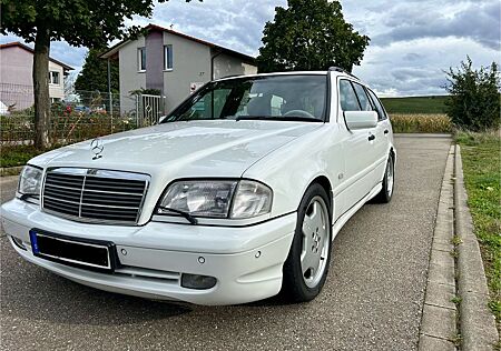 Mercedes-Benz C 43 AMG C 43 T -