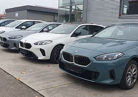 BMW 120i MATRIX-LED*KEYLESS*CAM*Ambi-Light*ALLWETTER