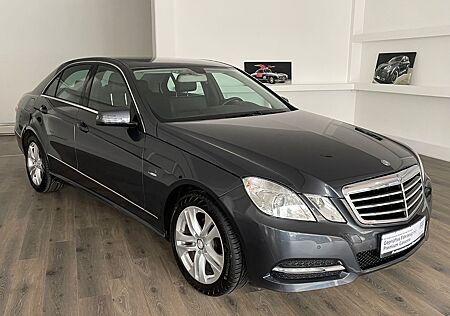 Mercedes-Benz E 200 CGI BE AHK+KLIMA+LEDER+PDC+SHZ+TEMPOMAT