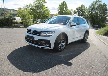 VW Tiguan Volkswagen R-Line Sound DSG 4Motion