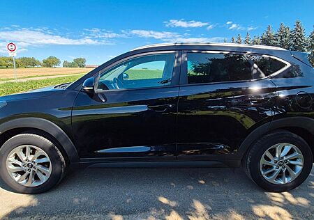Hyundai Tucson blue 1.6 GDI Classic 2WD Classic