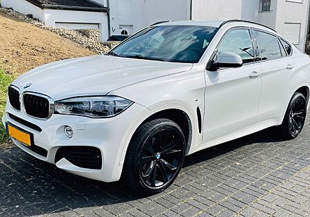BMW X6 xDrive30d -