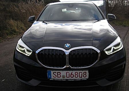 BMW 118i Advantage/LED/17 Zoll/Navi Prof/Dig-Tacho