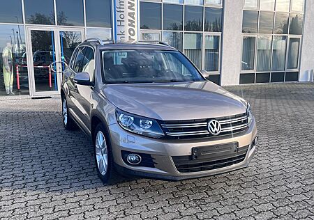 VW Tiguan Volkswagen TDI CUP SPORT & STYLE+ALU 18"+SITZH.+