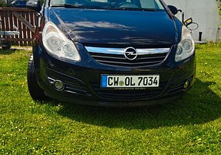 Opel Corsa D 1.2 TWINPORT - TOP, TÜV NEU