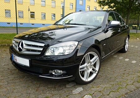 Mercedes-Benz C 320 CDI AVANTGARDE COMAND XENON