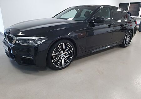 BMW 540i M Sport*Navi*RFK*SHZ*20 Zoll*