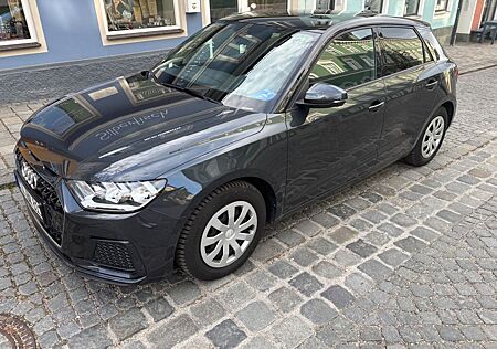 Audi A1 30 TFSI advanced Sportback advanced
