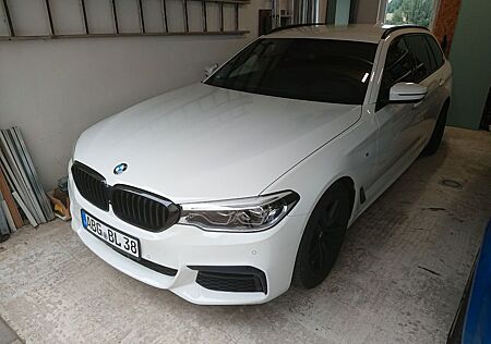 BMW 520d xDrive Tour. M-Paket