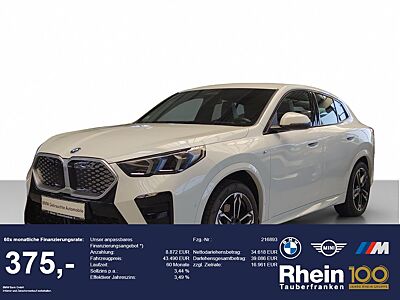 BMW iX2 xDrive30 M Sport AHK/HUD/LED+/360/hk/A-SITZ