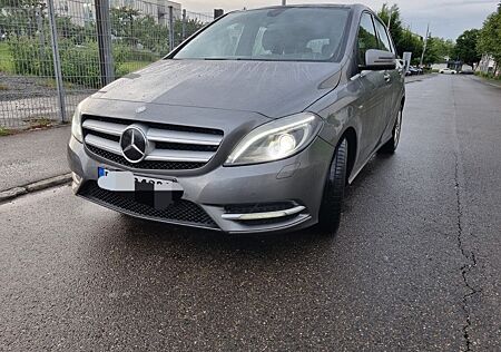 Mercedes-Benz B 200 CDI BlueEFFICIENCY