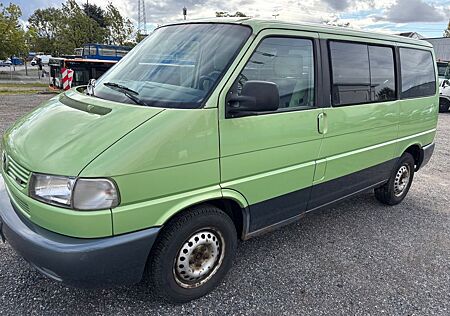 VW T4 Caravelle Volkswagen 2,5-l-Diesel TDI 75kW