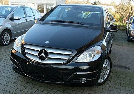 Mercedes-Benz B 180 BE / Aktiver Park-Assistent