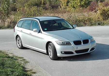 BMW 318i Touring - PDC, Regensens, ComfortPaket
