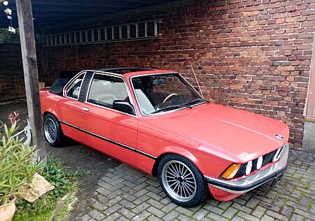 BMW 320 /6 Baur Cabriolet e21 Leder