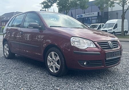 VW Polo Volkswagen IV Tour 1.4 Klima Alufelgen Garantie