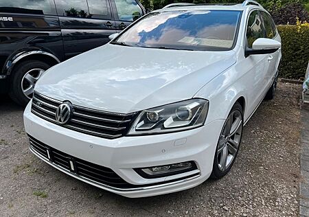 VW Passat Variant Volkswagen 2.0 TDI DSG 4MOT 125kW R-Line...