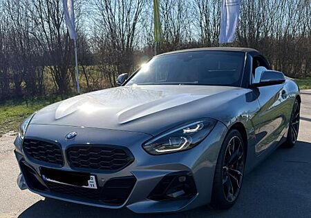 BMW Z4 M40i - Neuwagen Zustand - Vollausstattung