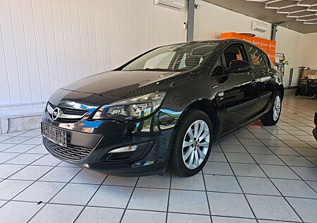 Opel Astra J Lim. 5-trg. Active Turbo