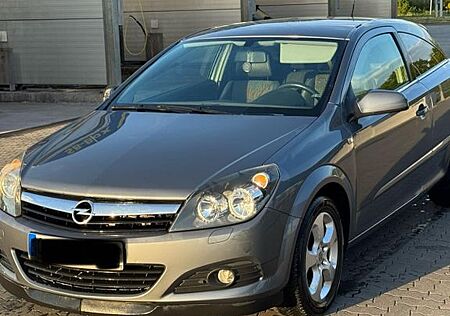 Opel Astra GTC 1.9 CDTI Sport 110kW Sport
