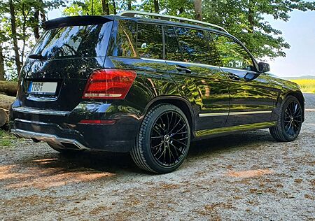 Mercedes-Benz GLK 350 CDI 4MATIC_1.Hand_Garantie_AMG-Paket