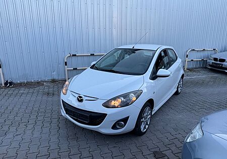Mazda 2 Lim. 1.6 CD -- KLIMA--TEMPOMAT-- EURO 5 --