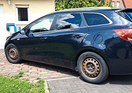 Kia Cee'd Sportswagon 1.6 CRDi FIFA World Cup Ed...