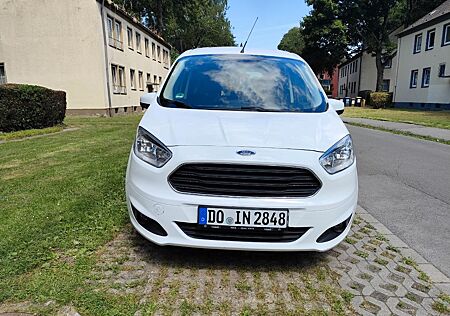 Ford Tourneo Courier 1.6TDCi 95 ps Ambiente Ambiente