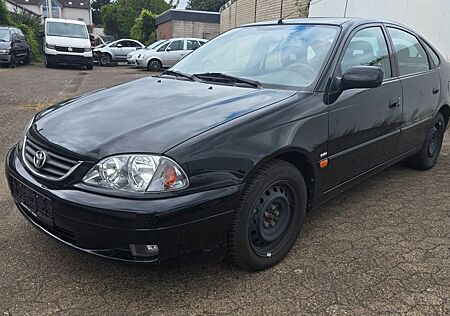 Toyota Avensis 1.8 Linea Terra*KLIMA*