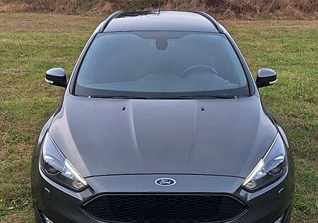 Ford Focus 1,5 EcoBoost 110kW ST-Line Turnier