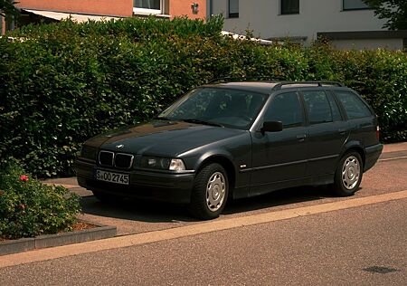 BMW 318i touring