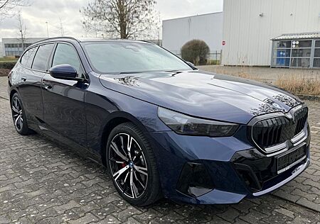 BMW 530 e xDrive M Sport Pro Bower&Wilkins PANO AHK