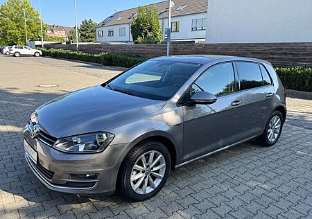 VW Golf Volkswagen VII Lim. Lounge BMT 2.Hand Allwetterreifen