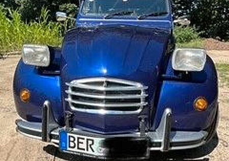 Citroën 2 CV , TÜV NEU