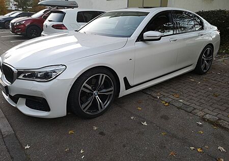 BMW 740d xDrive -M -SportPaket +Navi+360 Grad Kamera