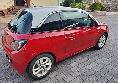 Opel Adam 1.4 64kW