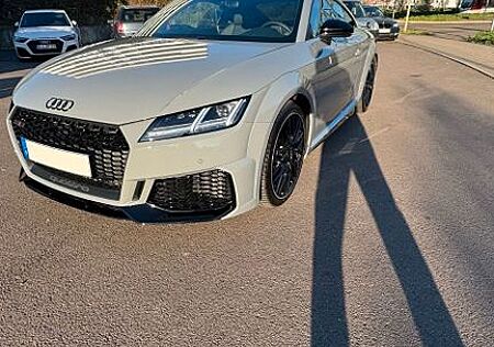 Audi TT RS 2.5 TFSI S tronic quattro Coupe -