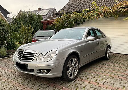 Mercedes-Benz E 280 AVANTGARDE- Top Zustand