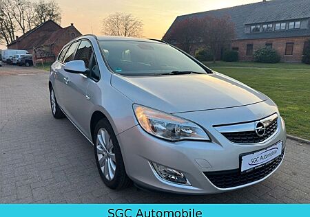 Opel Astra J Sports Tourer Innovation