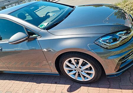 VW Golf Volkswagen 1.5 TSI ACT OPF Highline Highline