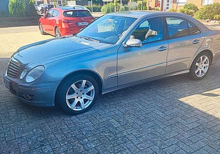 Mercedes-Benz E 320 CDI 4MATIC AVANTGARDE Avantgarde