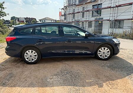 Ford Focus 1,0 EcoBoost 92kW Turnier