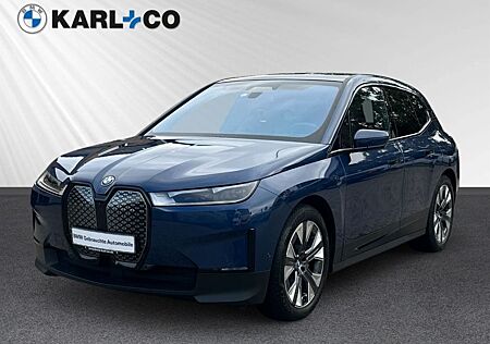 BMW iX 40 xDrive AHK Pano H&K ACC 360 Kamera LED PDC