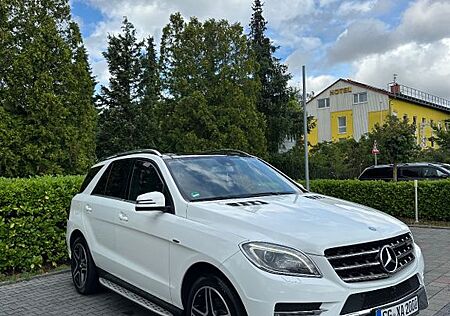 Mercedes-Benz ML 350 BlueTEC 4MATIC -