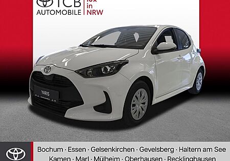 Toyota Yaris 1.5 HYBRID BUSINESS EDITION NAVI SHZ KAMER